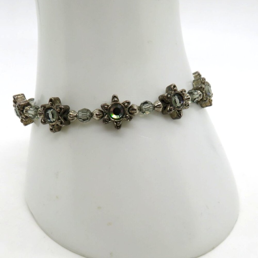 Floral Bracelet‎ Silver Tone Gray Crystal Bead Star Accents Magnetic Closure